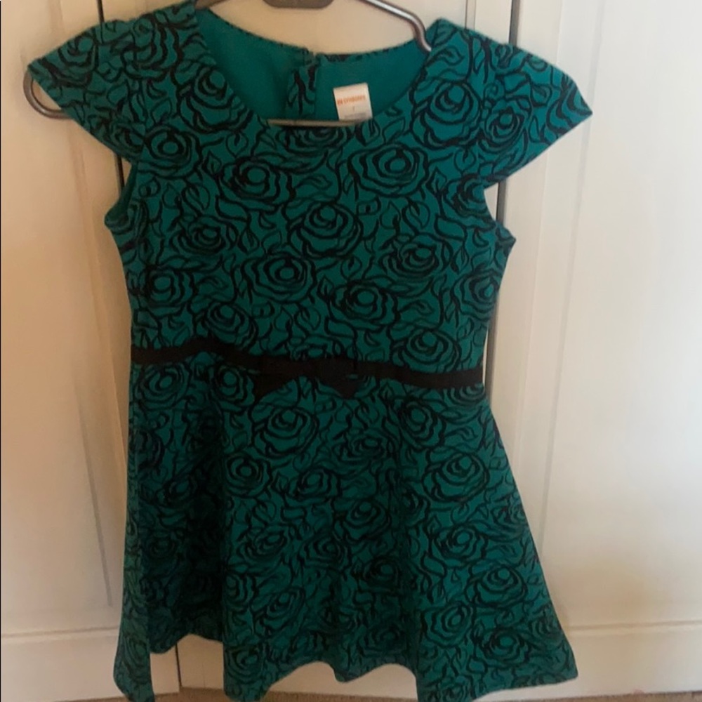 Kids size 7 dress